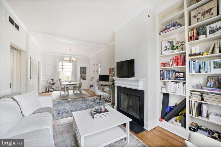 Property Photo: 3014 Dent Place NW 42E DC 20007