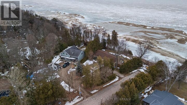 Property Photo:  74399 Cardinal Court  ON N0M 1G0 