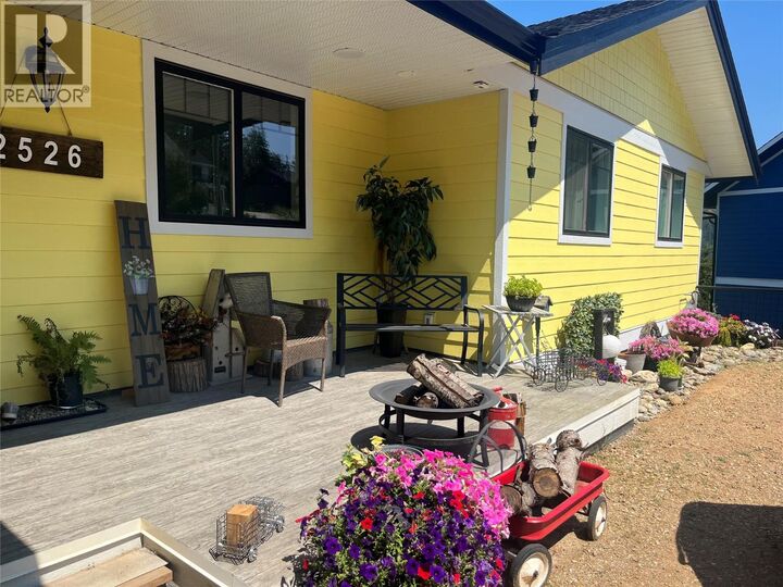 Property Photo:  2526 Waverly Drive  BC V0E 1H2 