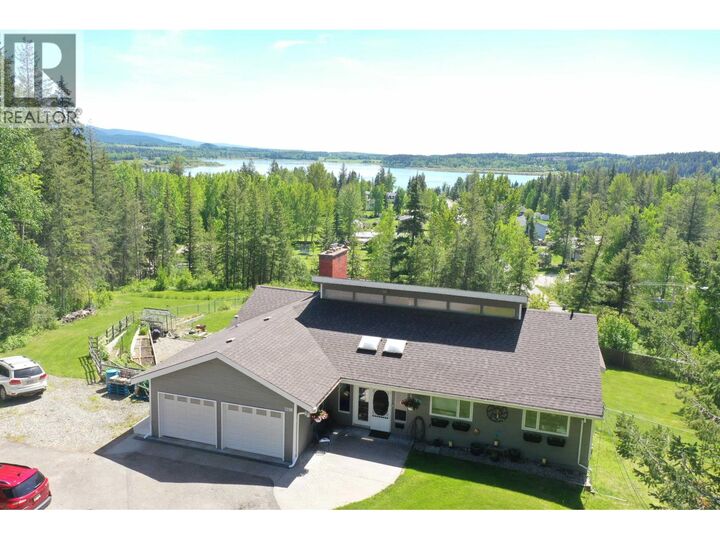 3286 Spruce Ridge Road — photo 1