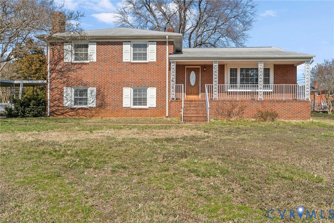 Property Photo:  7370 Barnette Avenue  VA 23111 