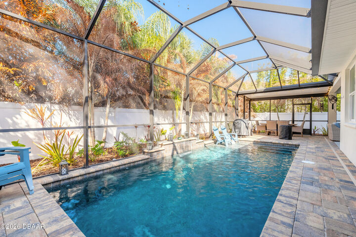 Property Photo:  68 Glenview Avenue  FL 32127 