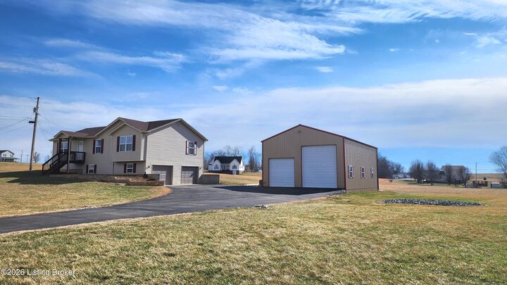 Property Photo: 2647 New Highland Church Rd KY 40108