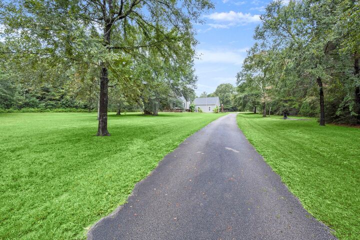 Property Photo:  4770 Oak Knoll Lane  TX 77316 