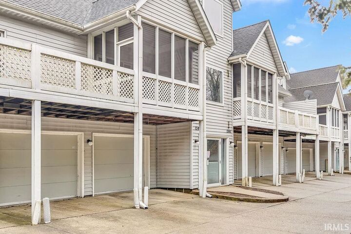 Property Photo:  1350 S College Mall Road  IN 47401-6593 