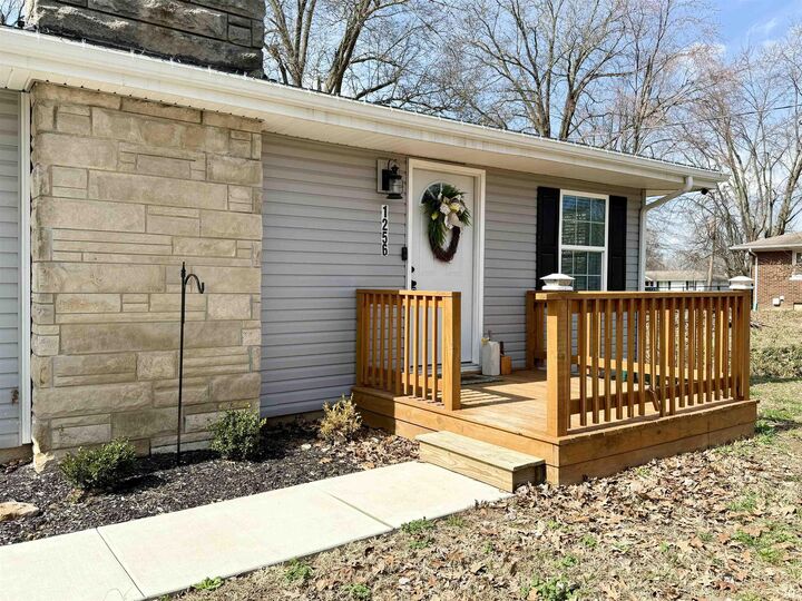 Property Photo:  1256 N County Road 850  IN 47634-9066 