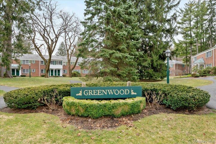 Property Photo:  580 Bedford Road 8  NY 10570 