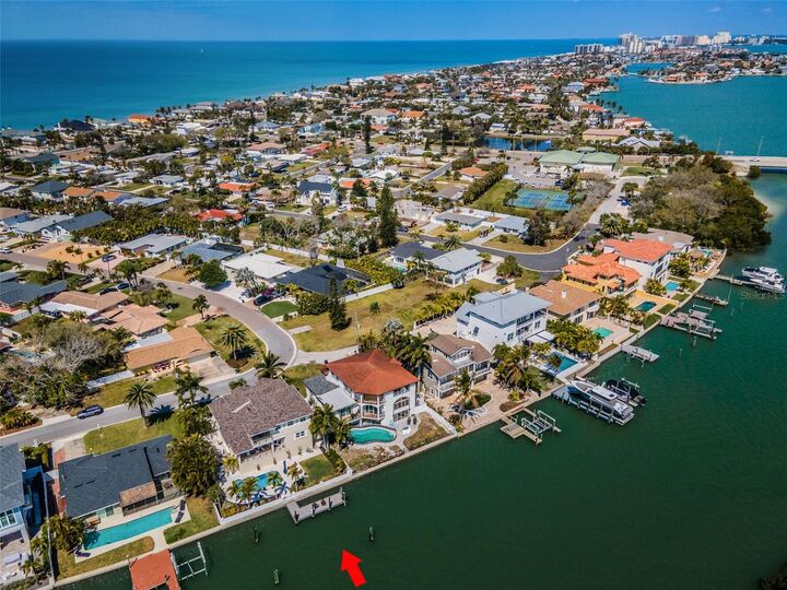 Property Photo:  709 Harbor Drive  FL 33786 