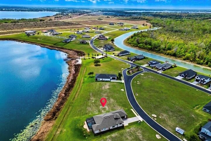 Property Photo:  426 Waterfern Trail Drive  FL 33823 