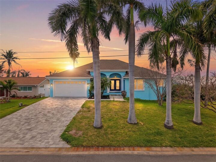 Property Photo:  11850 7th Street E  FL 33706 