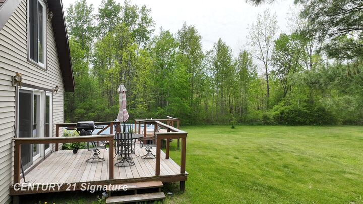 Property Photo:  150 E Winegars Road  MI 48624 