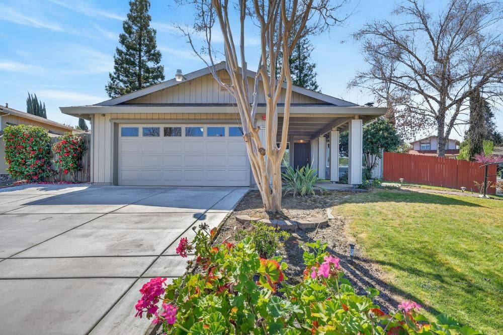 Property Photo:  1663 Klamath River Drive  CA 95670 