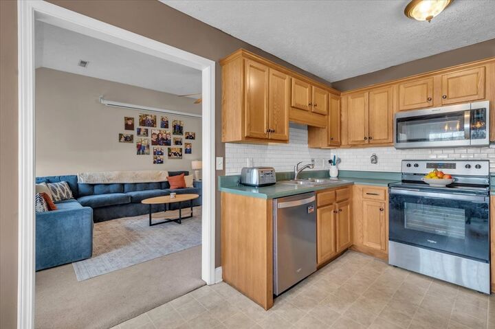 Property Photo:  331 Autumn Glen Dr  TN 37129 