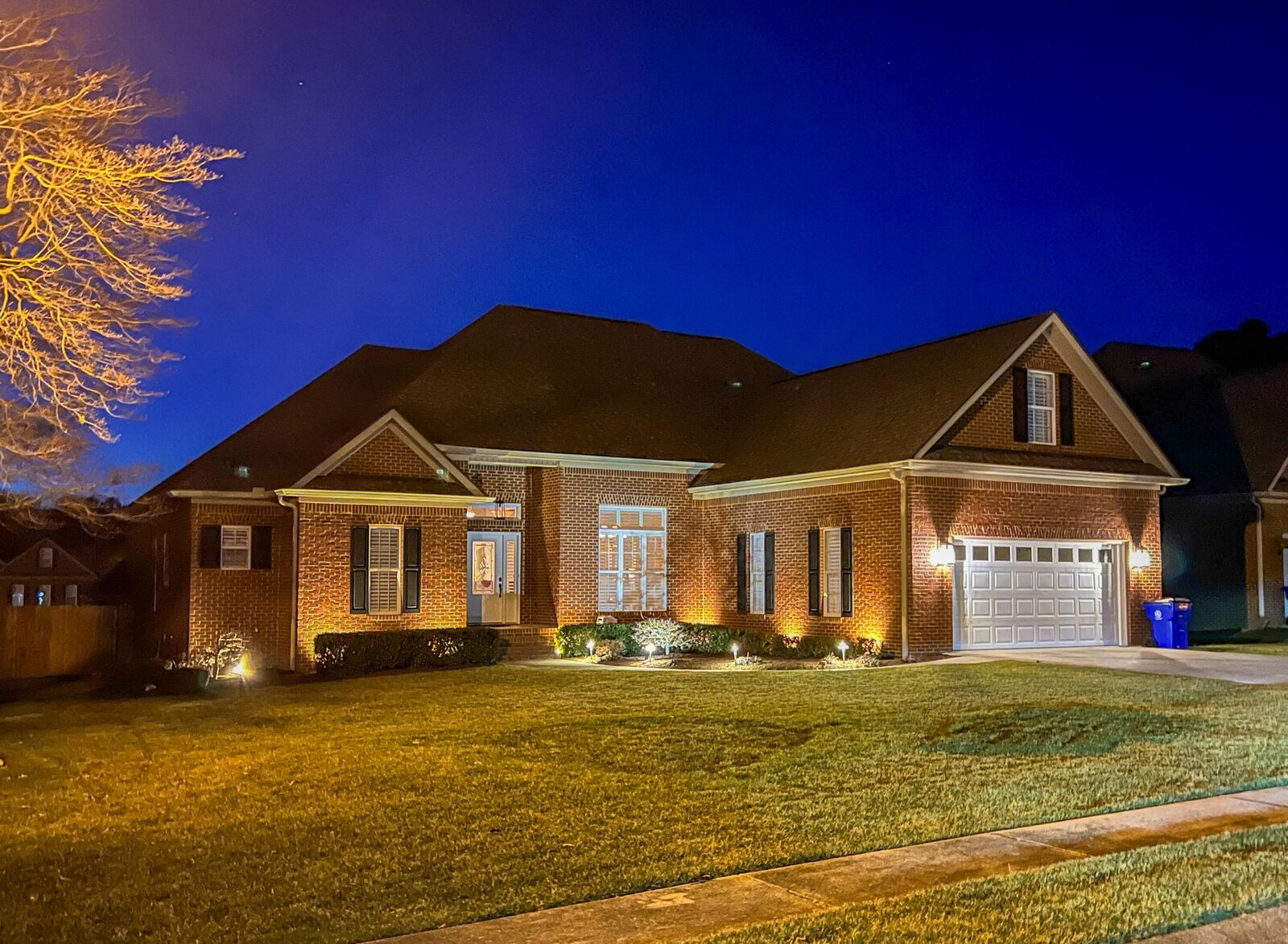 Property Photo:  5667 NW Avenwood Circle  TN 37312 