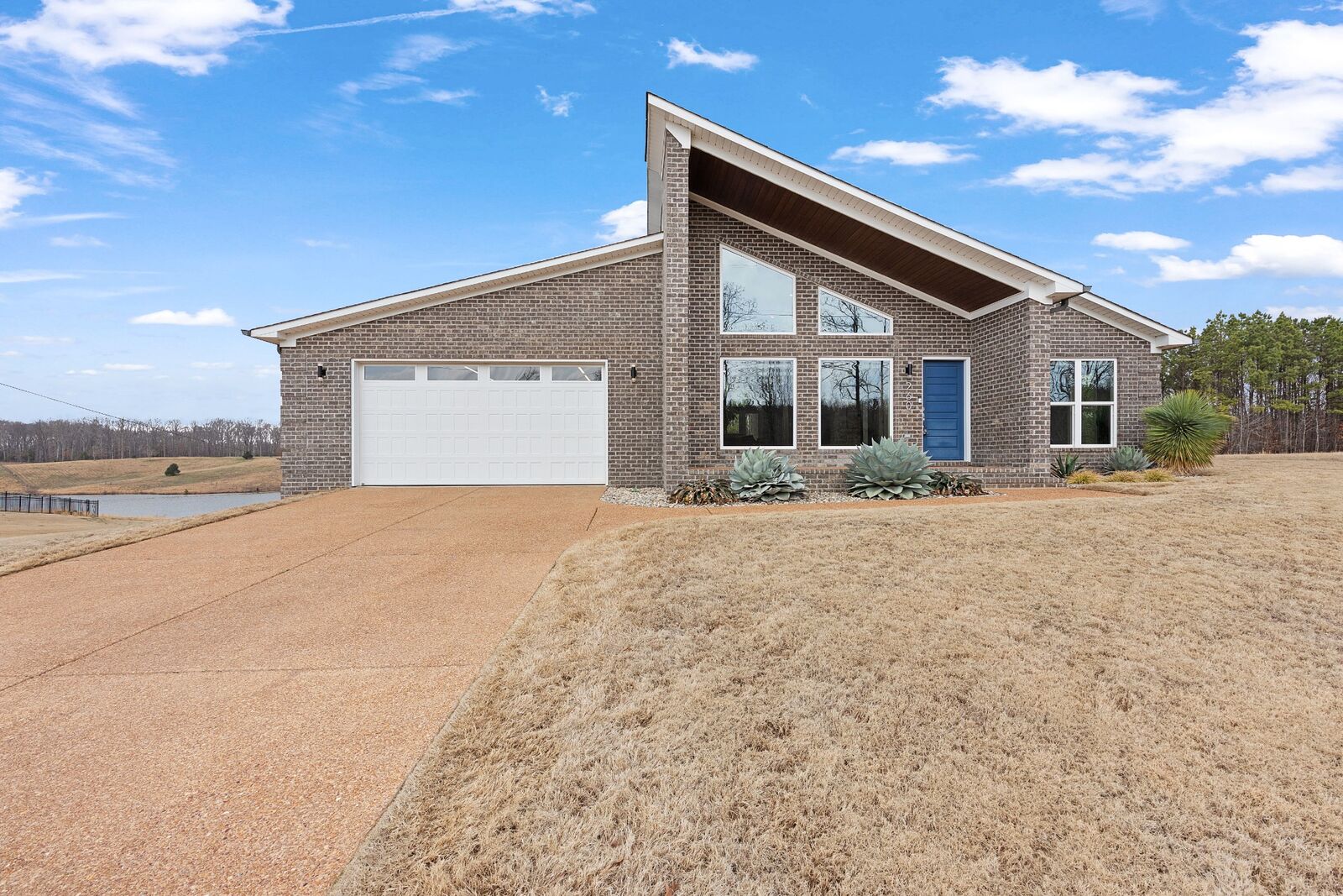 Property Photo:  260 Natures Trl  TN 38344 