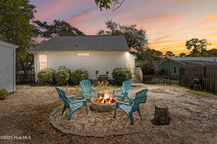 Property Photo: 103 NE 5th Street NC 28465