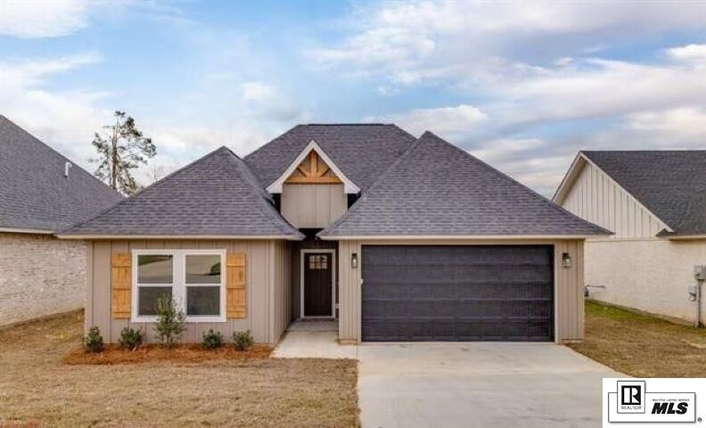 Property Photo:  127 Piney Cove  LA 71291 