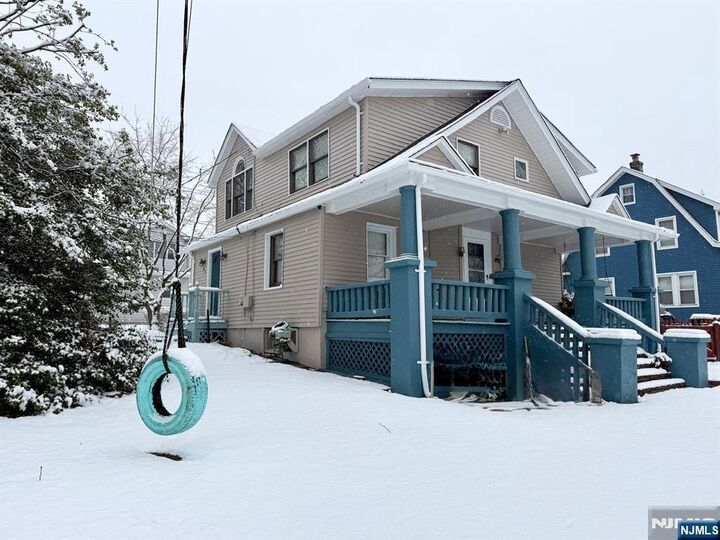 Property Photo:  80 Roosevelt Avenue  NJ 07621 