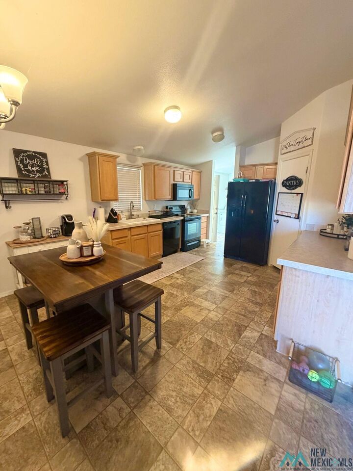 Property Photo:  2203 Algerita Street  NM 88220 