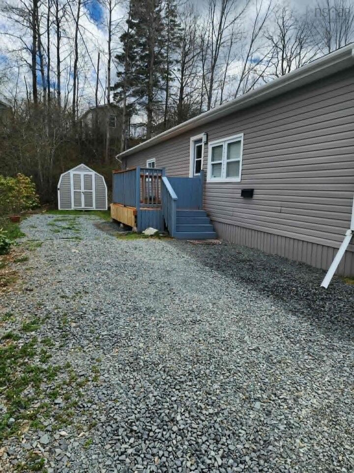 Property Photo: 9 Heather Street NS B4E 1C9