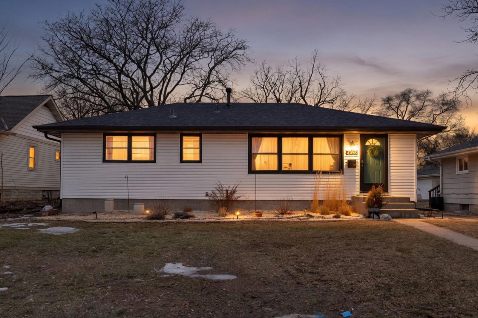 Property Photo:  4355 Adair Avenue N  MN 55422 
