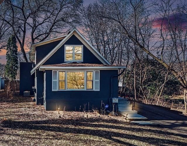 Property Photo: 4216 Brookside Avenue MN 55416