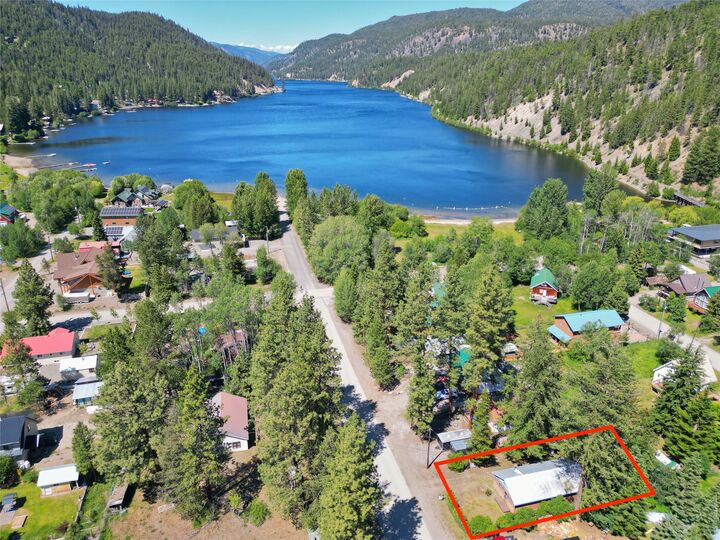 Property Photo: 2649 Otter Avenue BC V0X 1W0