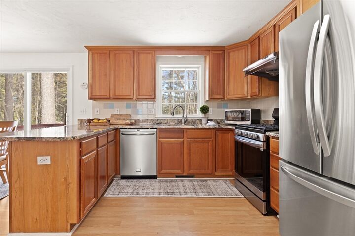 Property Photo:  13 Russells Way  MA 01886 