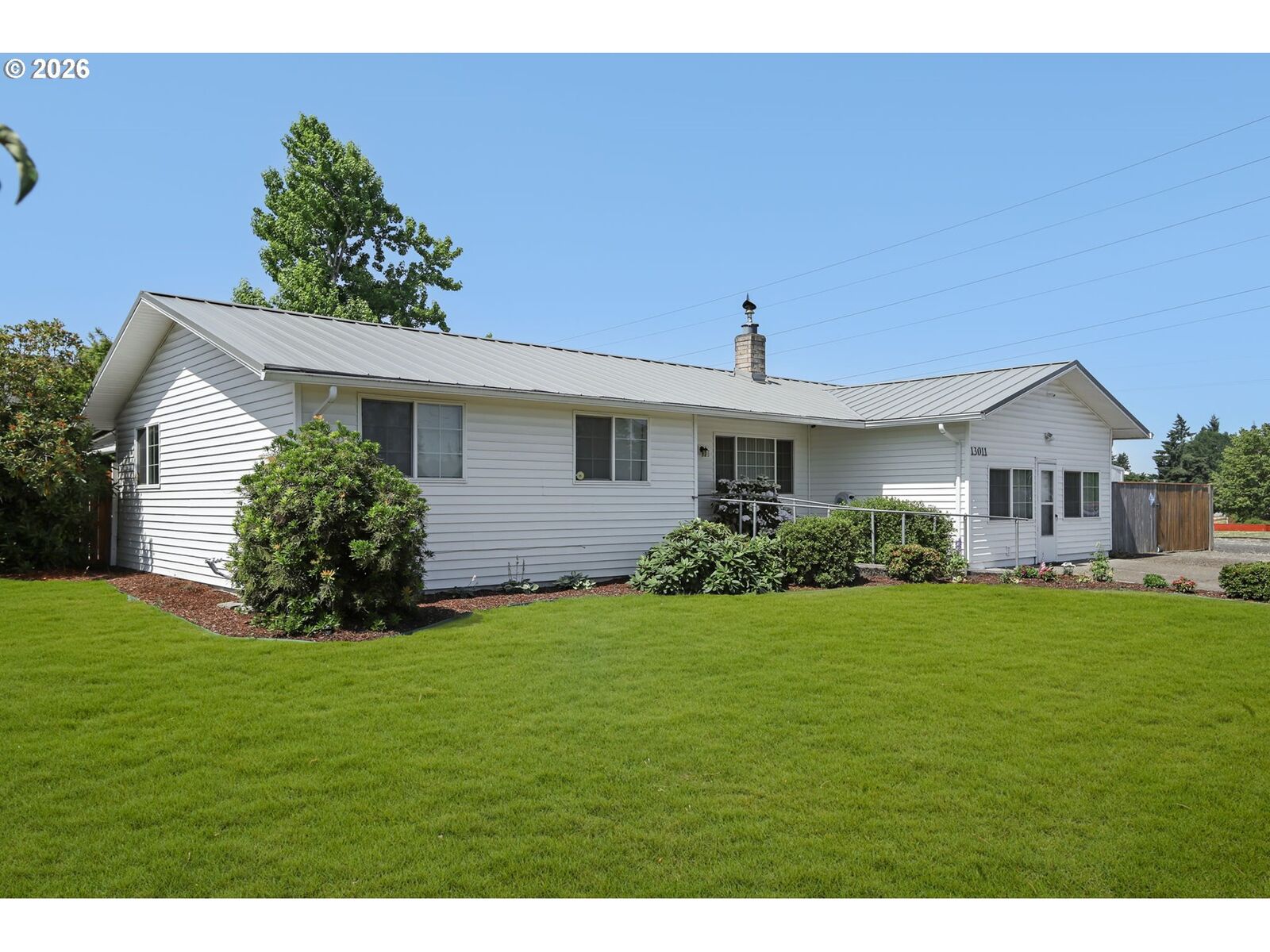 Property Photo:  13011 Berta Dr  OR 97045 