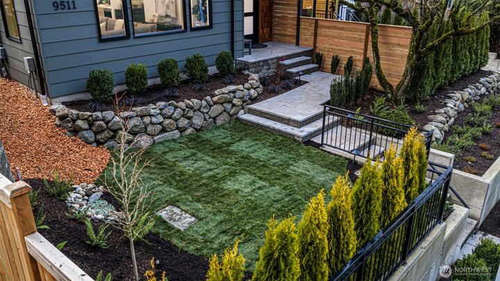 Property Photo:  9511  132nd Avenue NE  WA 98033 