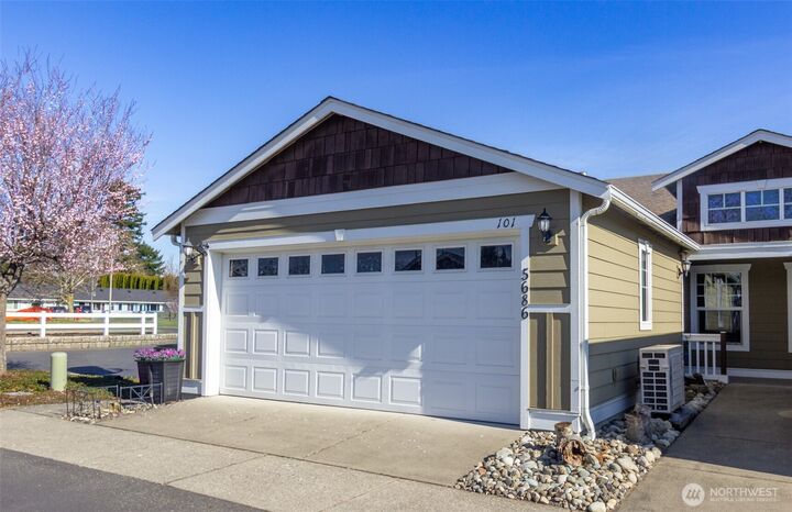 Property Photo: 5686 Correll Drive 101 WA 98248