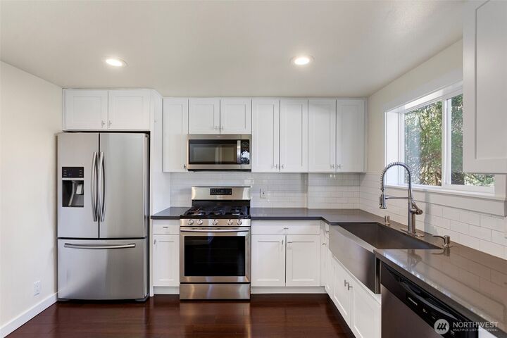 Property Photo:  12046  12th Avenue NE  WA 98125 