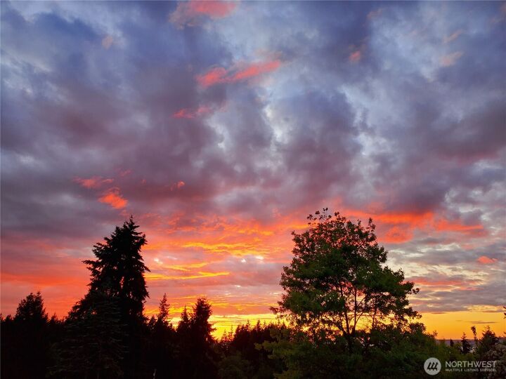 Property Photo: 7407 180th Street SW WA 98026