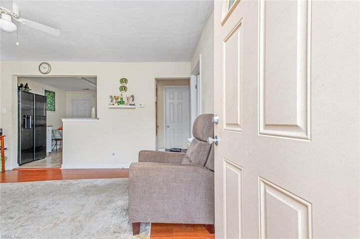 Property Photo: 29 Scotland Rd VA 23663