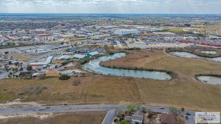 Property Photo:  1000 Robinhood Dr  TX 78521 