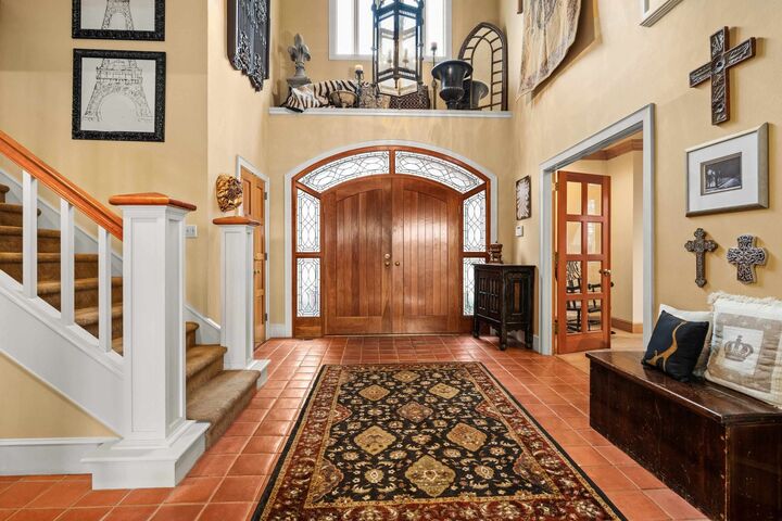 Property Photo:  1525 E Westminster Ln  WA 99223 