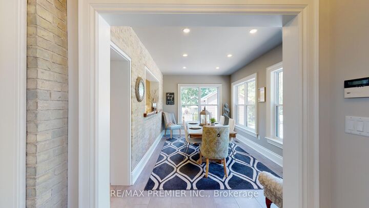 Property Photo:  70791-70799 London Road  ON N0M 1S2 