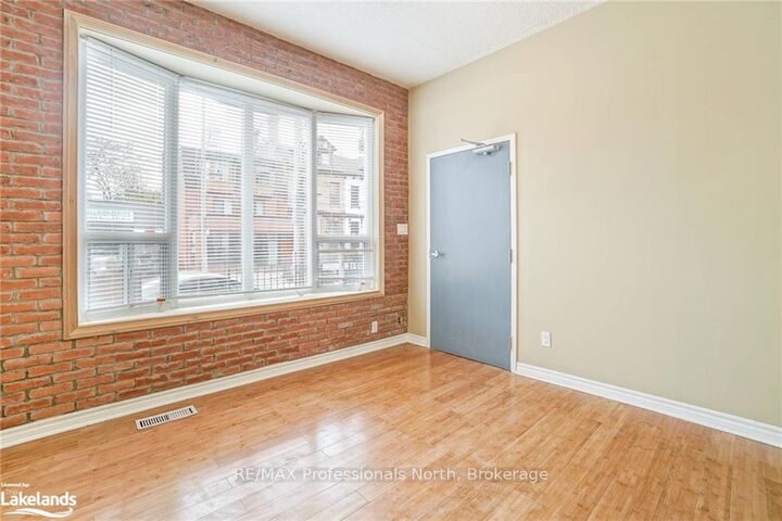 Property Photo: 214 Gerrard Street E ON M5A 2E6