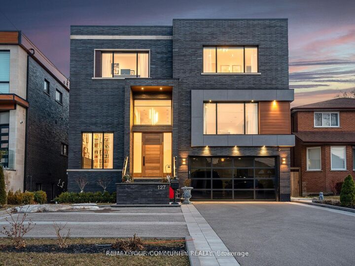 127 Elgin Mills Road W — photo 1