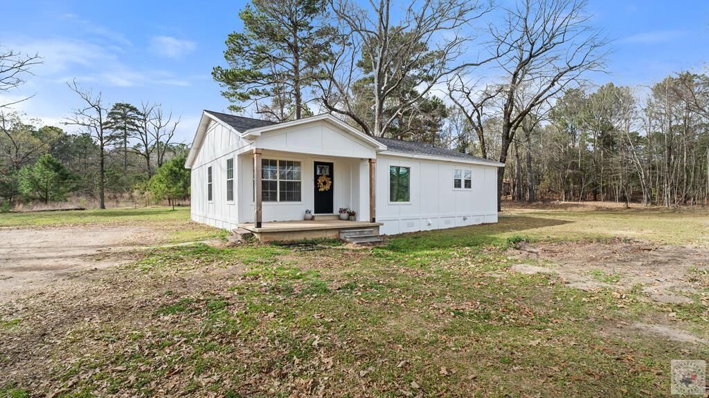 Property Photo:  3431 Fm 3098  TX 75567 