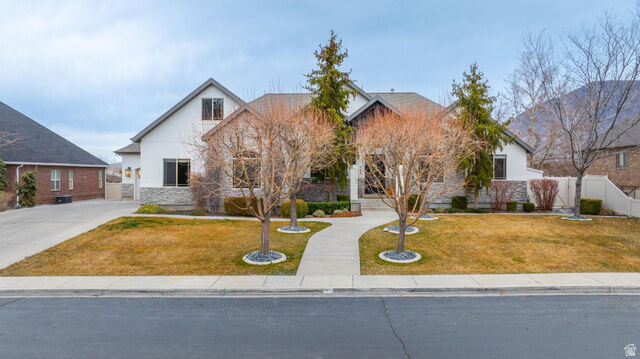 Property Photo:  648 W 250 N  UT 84042 