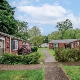 Property Photo:  19 Pennridge Ct 1  PA 15235 