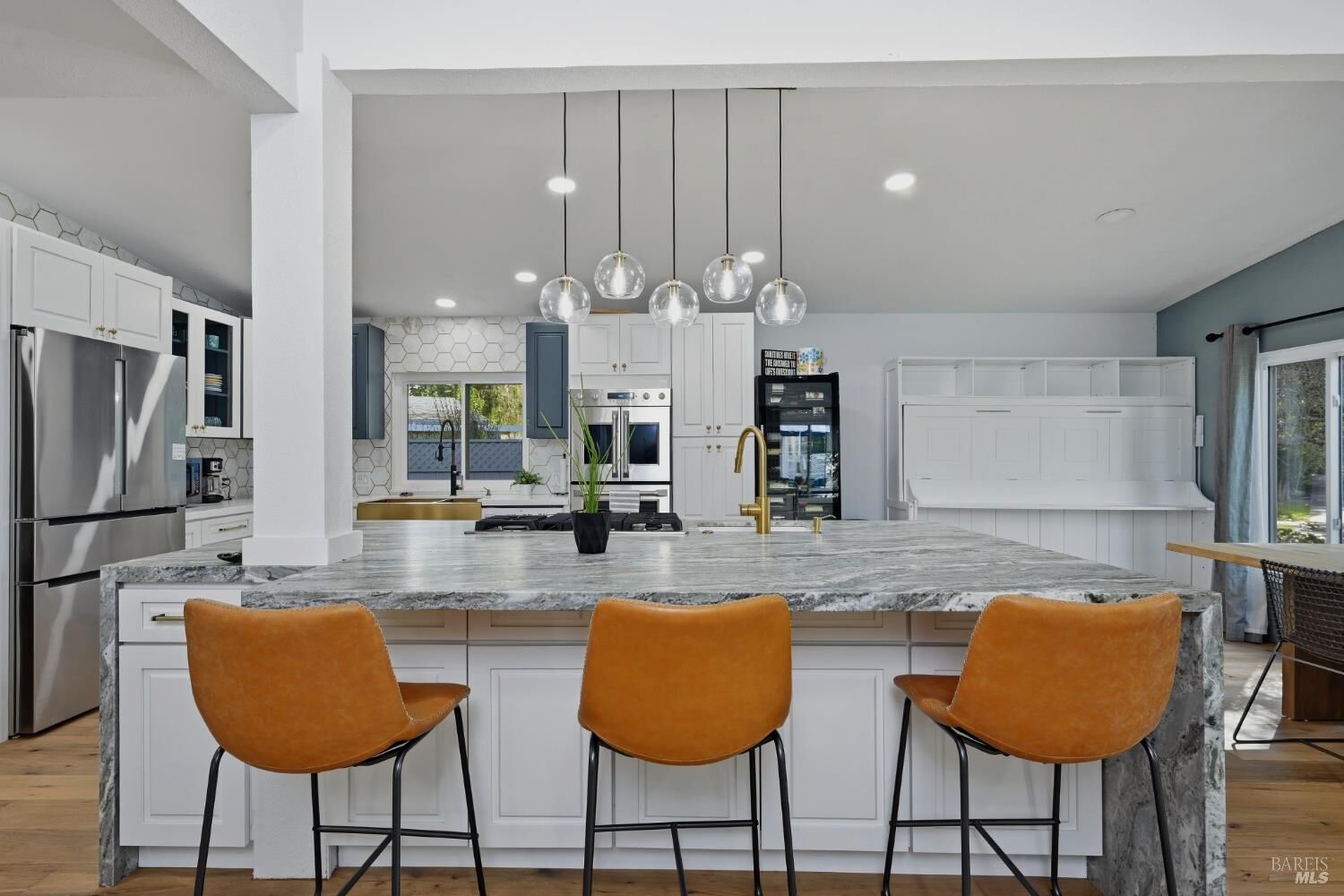 Property Photo:  7 Del Campo Court  CA 94574 
