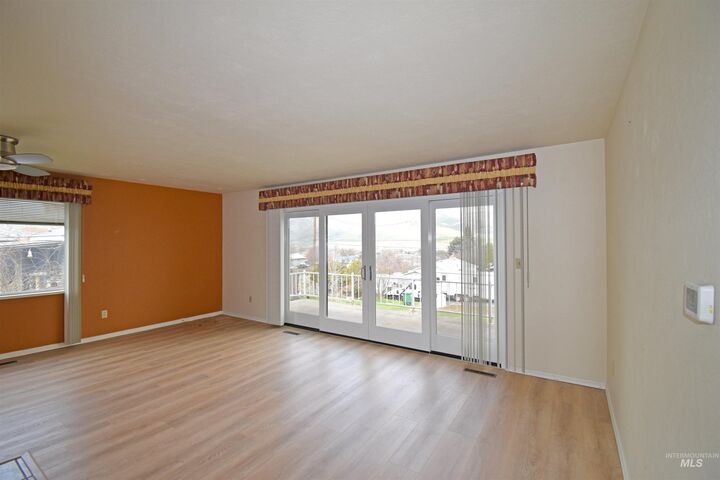 Property Photo:  2311 14th Avenue  ID 83501 