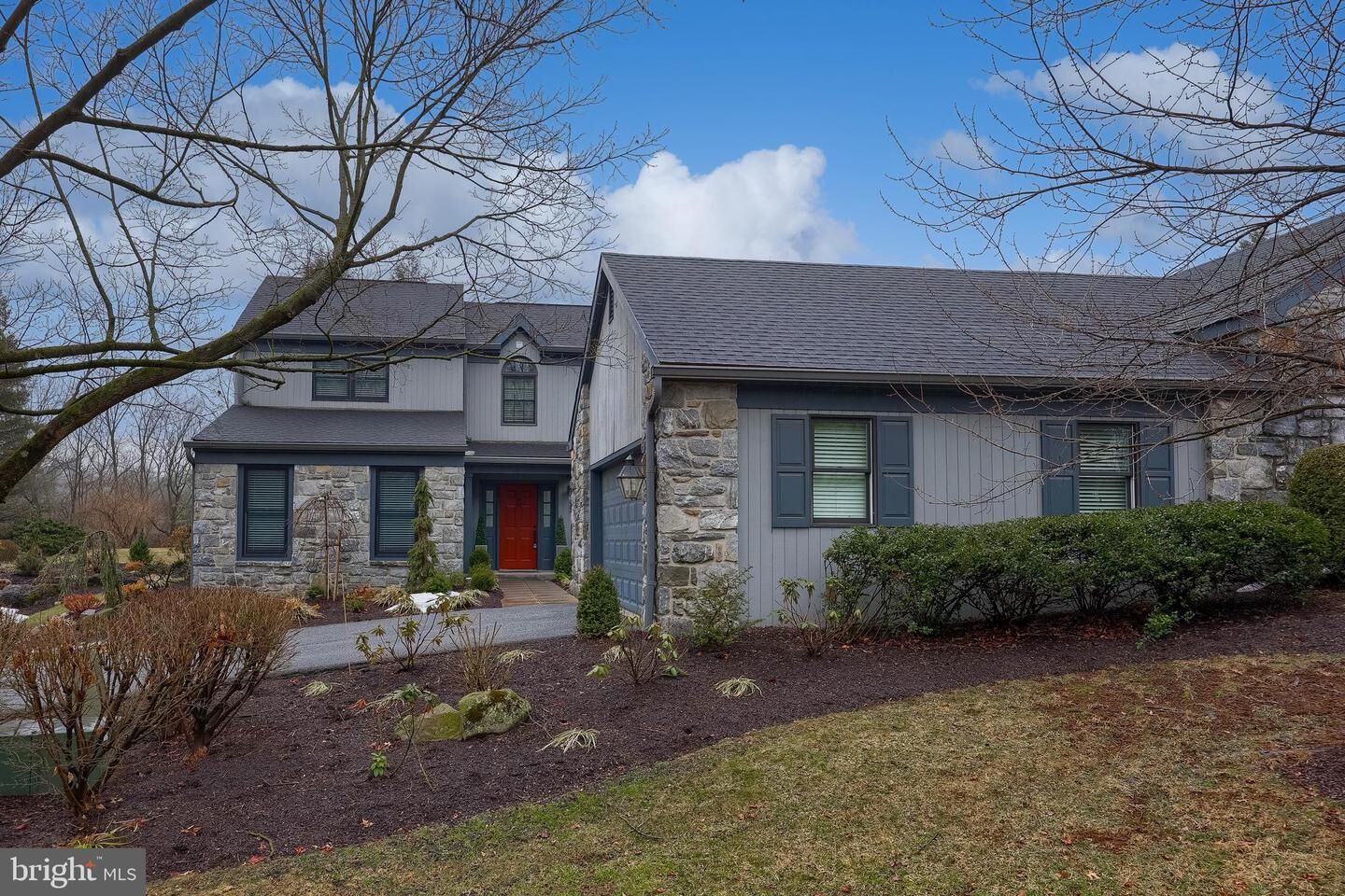 Property Photo:  33 Deer Ford Drive  PA 17601 