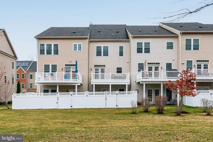 Property Photo:  548 Deep Creek View  MD 21409 