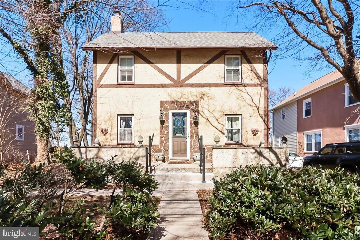 Property Photo: 966 Upper Gulph Road PA 19087