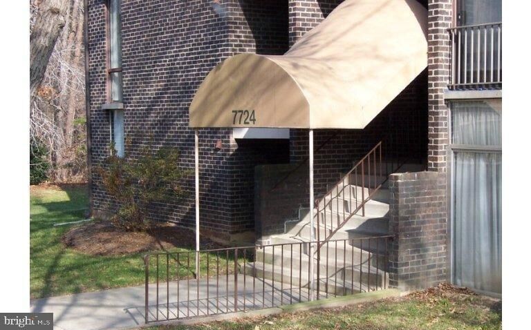 Property Photo: 7724 Hanover Parkway 186 MD 20770