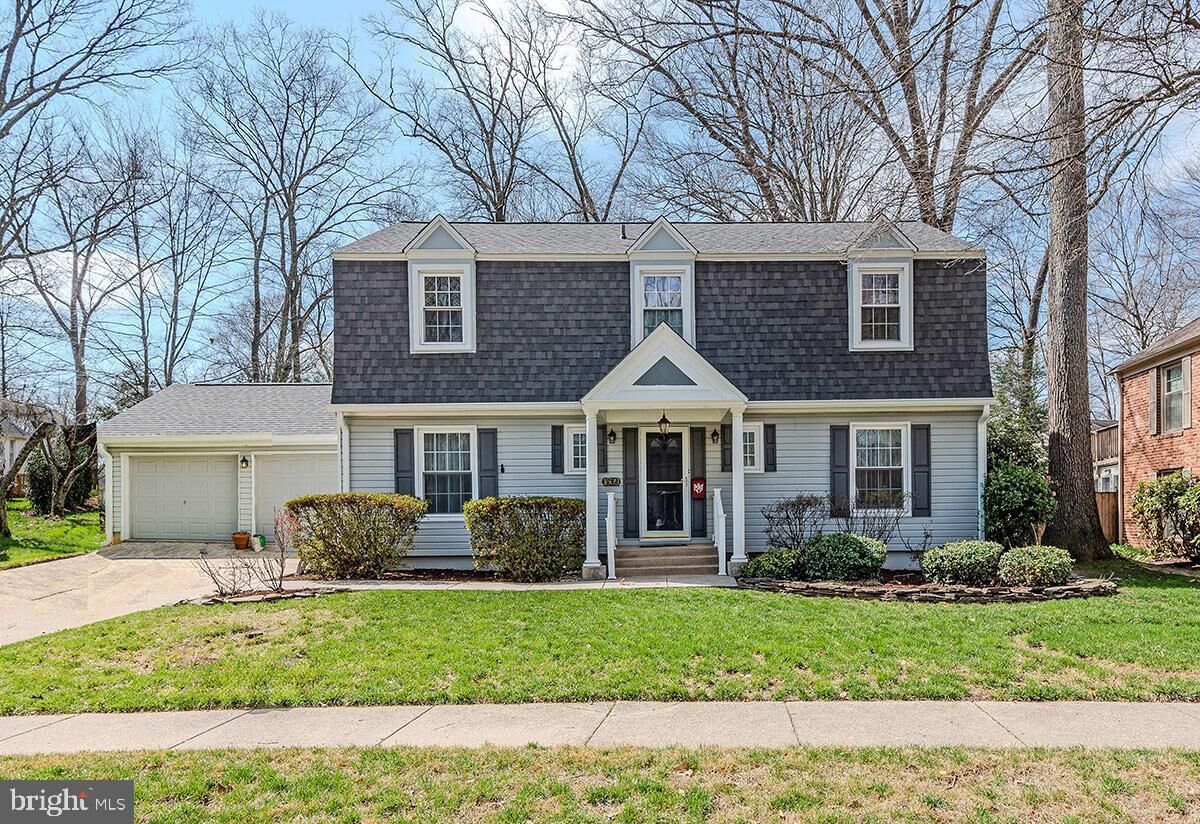 Property Photo:  1609 Earlham Avenue  MD 21114 