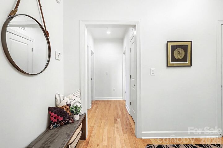 Property Photo:  1829 Kenilworth Avenue 206B  NC 28203 